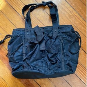 Lululemon Gym Bag, shoulder tote